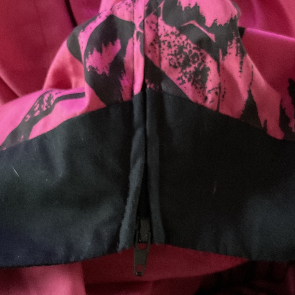 Nani Hawaiian made Pink Dress with Black Floral Design size large muumuu. - Picture 7 of 7